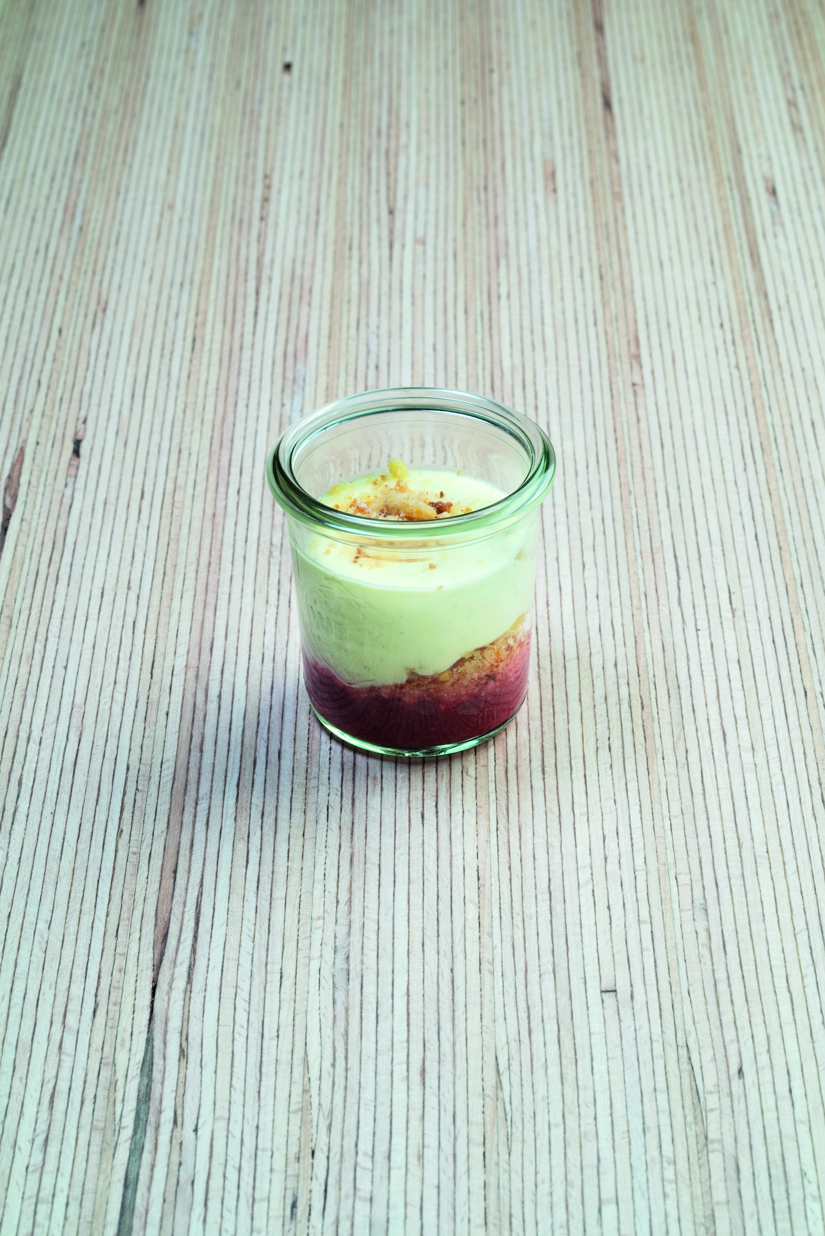 [2440622] VERRINE Bocalicious mousse citron vert fraise crumble amande 140ml x 30